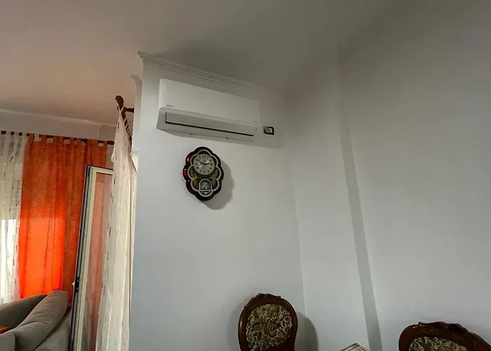 Apartment The Warm House Durres